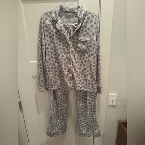 Splendid Gray and Pink Heart Pajama Set